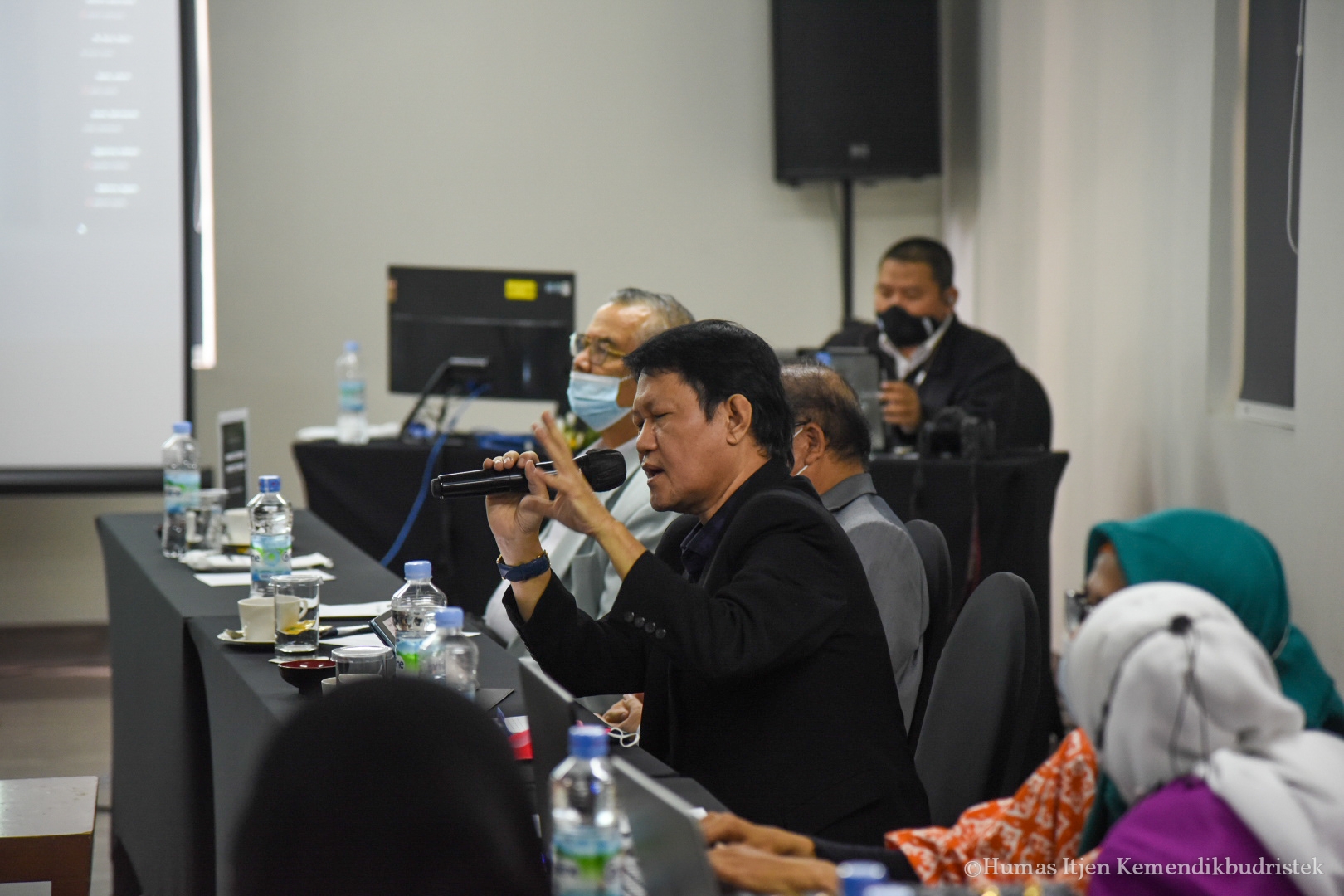 FGD di hotel Arya Duta 1