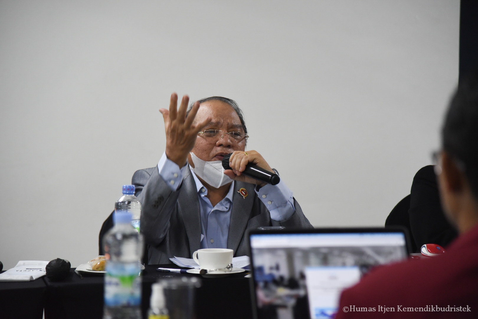 FGD di hotel Arya Duta 7